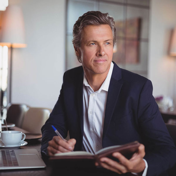 MR Jacky
CG艺术方向教学